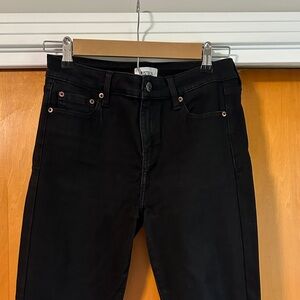 Black Women’s Pistola Skinny Jeans